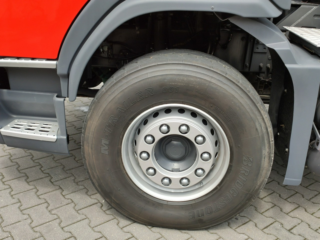 Leasing of Volvo FMX 410 6x4 13L HDS Radiowy Hydroburta Volvo FMX 410 6x4 13L HDS Radiowy Hydroburta: picture 26