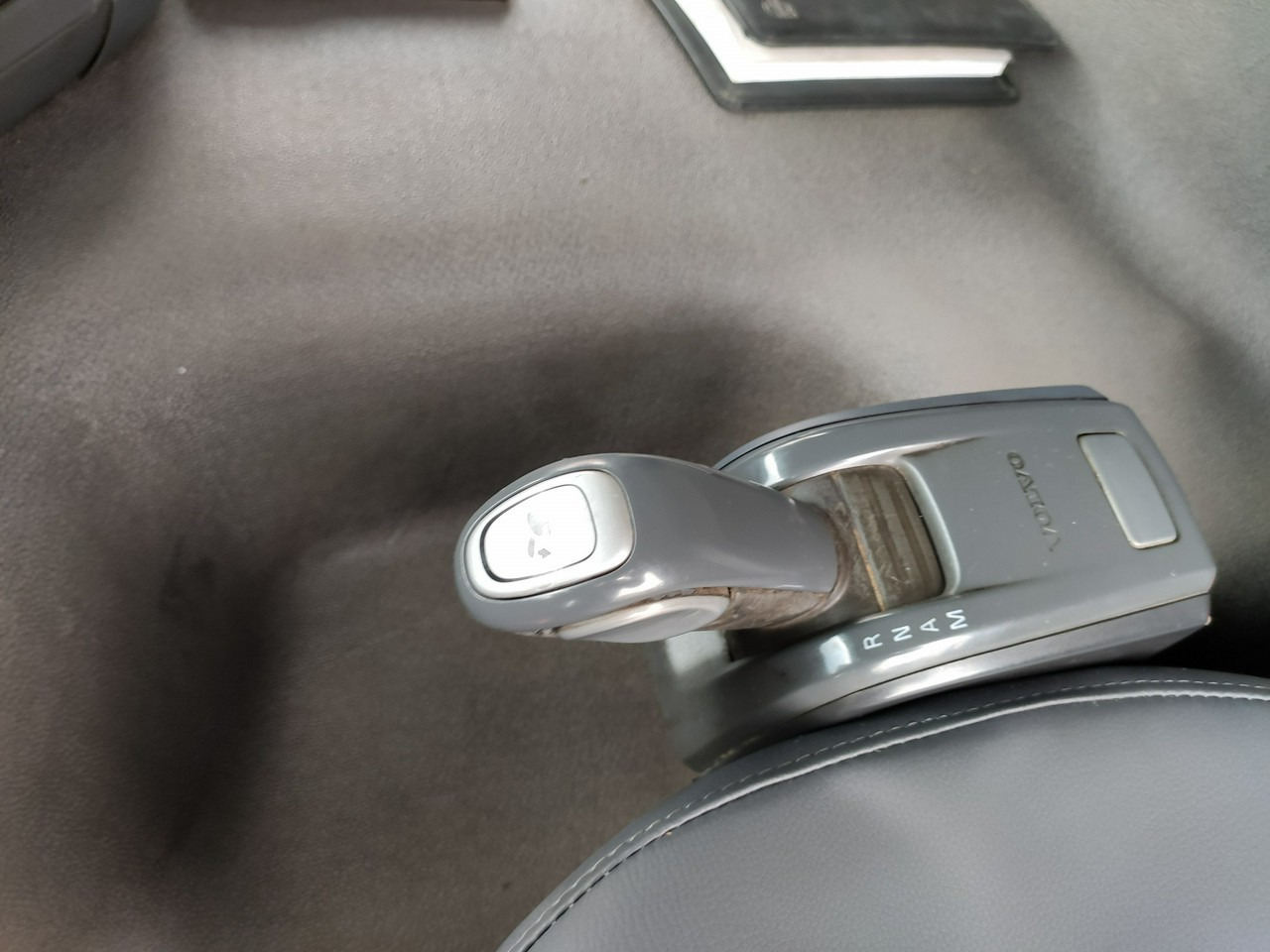 Leasing of Volvo FMX 410 6x4 13L HDS Radiowy Hydroburta Volvo FMX 410 6x4 13L HDS Radiowy Hydroburta: picture 33