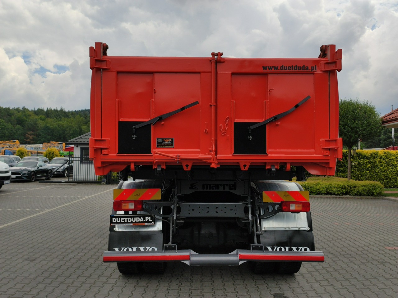 Leasing of Volvo FMX 410 6x4 13L HDS Radiowy Hydroburta Volvo FMX 410 6x4 13L HDS Radiowy Hydroburta: picture 15