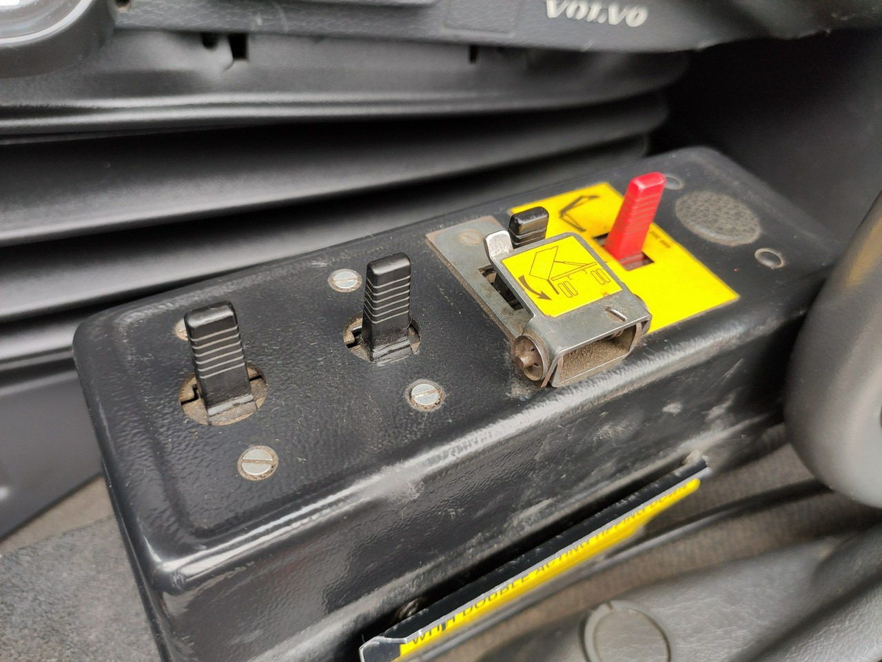 Leasing of Volvo FMX 410 6x4 13L HDS Radiowy Hydroburta Volvo FMX 410 6x4 13L HDS Radiowy Hydroburta: picture 31