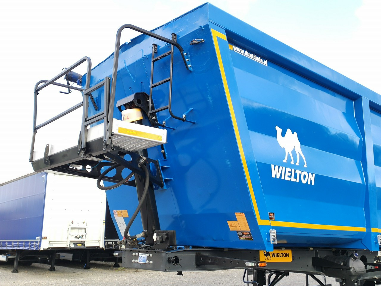 Wielton HARDOX STALOWA DO ZŁOMU 50m Oś Podnoszona Złomówka Super Stan - Tipper semi-trailer: picture 5 Wielton HARDOX STALOWA DO ZŁOMU 50m Oś Podnoszona Złomówka Super Stan - Tipper semi-trailer: picture 5