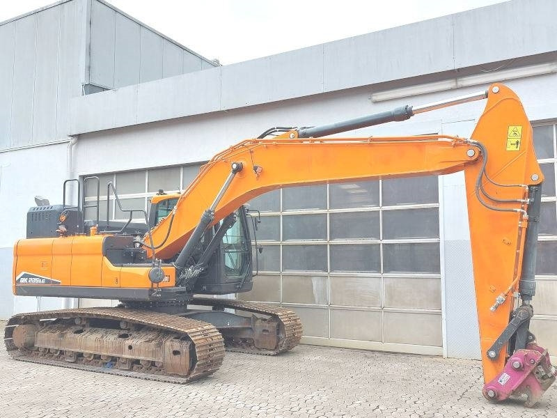 Doosan DX 235 LC-7 - Crawler excavator: picture 4 Doosan DX 235 LC-7 - Crawler excavator: picture 4