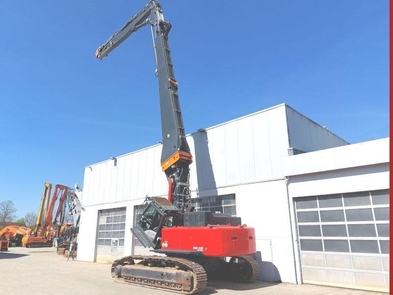 Hitachi KTEG KMC600P-6  - Demolition excavator: picture 3 Hitachi KTEG KMC600P-6  - Demolition excavator: picture 3