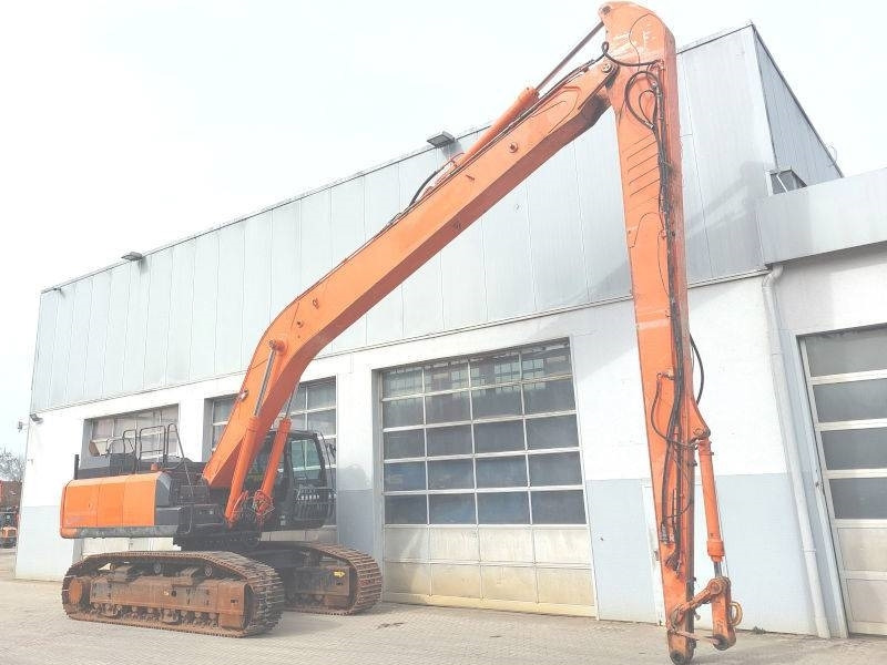 Hitachi KTEG KMD400-6 - Excavator: picture 4 Hitachi KTEG KMD400-6 - Excavator: picture 4