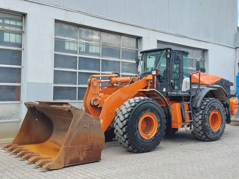 Hitachi ZW 310-6 - Wheel loader: picture 2 Hitachi ZW 310-6 - Wheel loader: picture 2