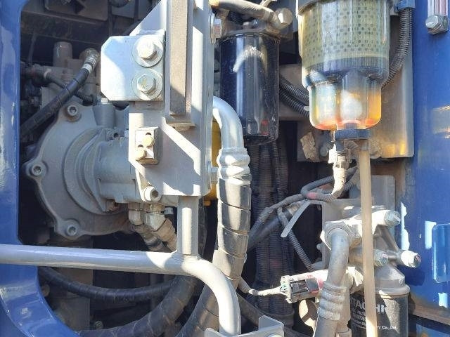 Crawler excavator Hitachi ZX 135 US-7: picture 9