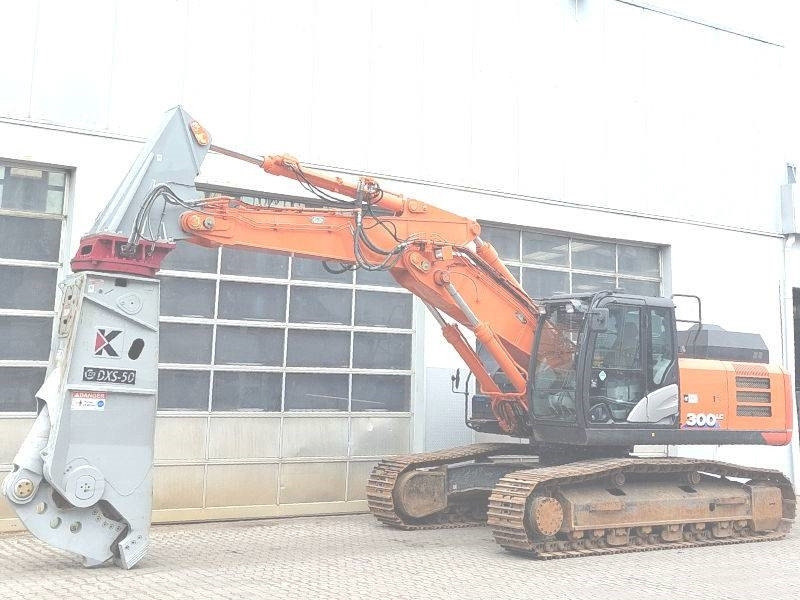 Hitachi ZX 300 LC-6  - Demolition excavator: picture 2 Hitachi ZX 300 LC-6  - Demolition excavator: picture 2