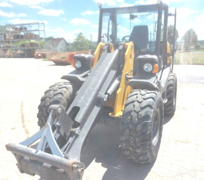 Mecalac AX 1000 - Skid steer loader: picture 2 Mecalac AX 1000 - Skid steer loader: picture 2