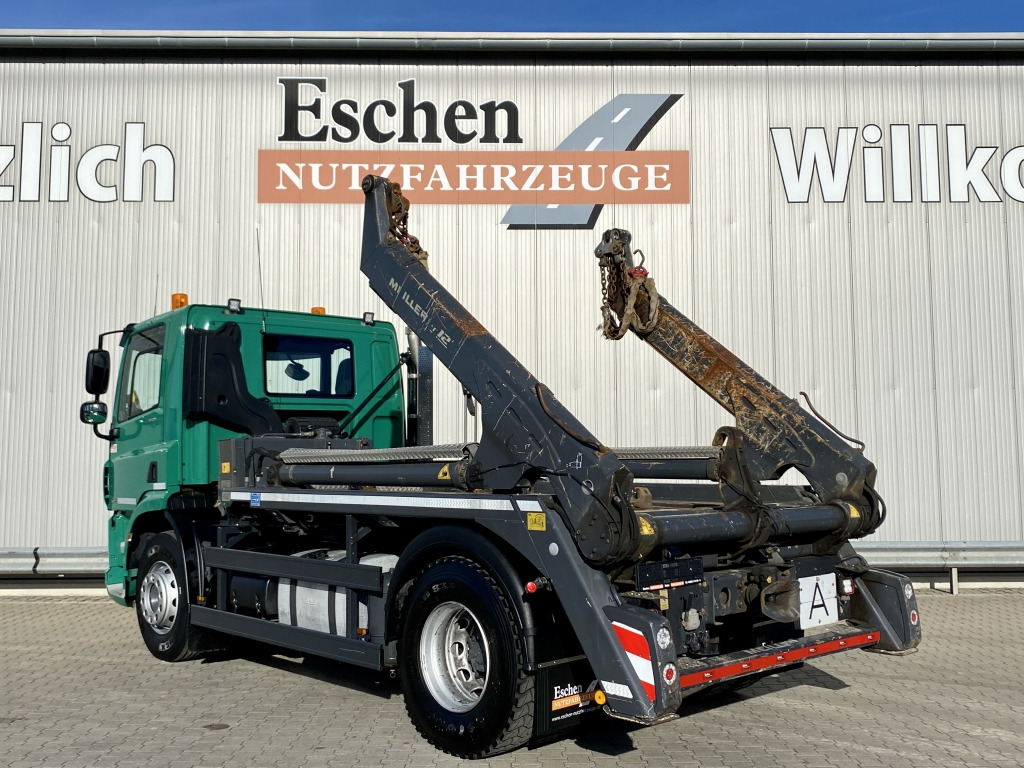 DAF CF 450 - Skip loader truck: picture 4 DAF CF 450 - Skip loader truck: picture 4