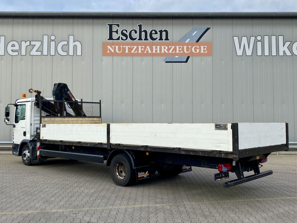 MAN TGL 12.220 4x2 BL / HIAB Faltkran - Dropside/ Flatbed truck, Crane truck: picture 3 MAN TGL 12.220 4x2 BL / HIAB Faltkran - Dropside/ Flatbed truck, Crane truck: picture 3