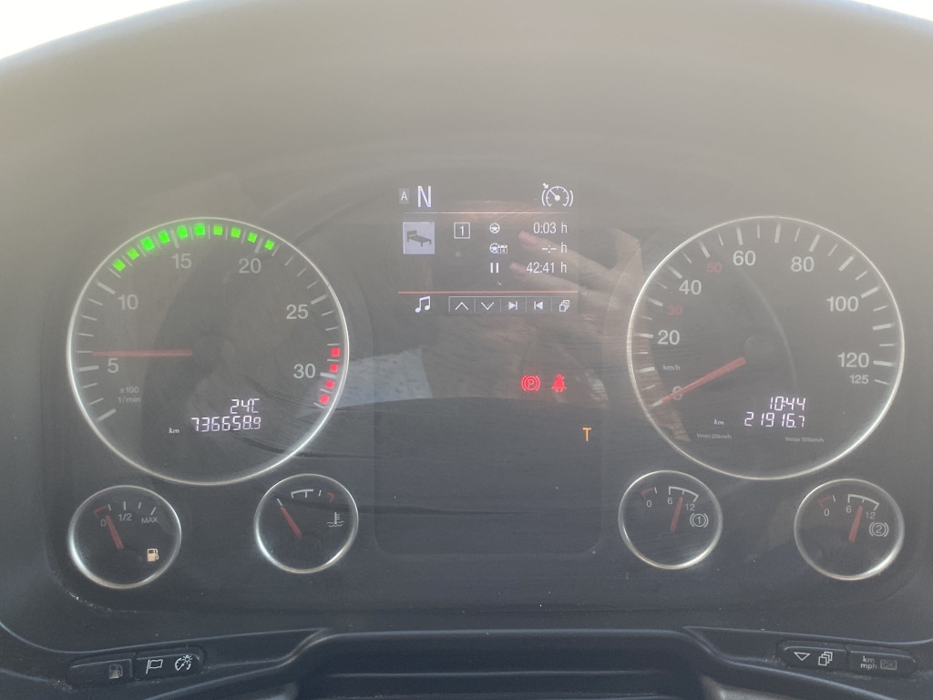 Curtainsider truck MAN TGL 12.250 4x2 BL: picture 10 Curtainsider truck MAN TGL 12.250 4x2 BL: picture 10