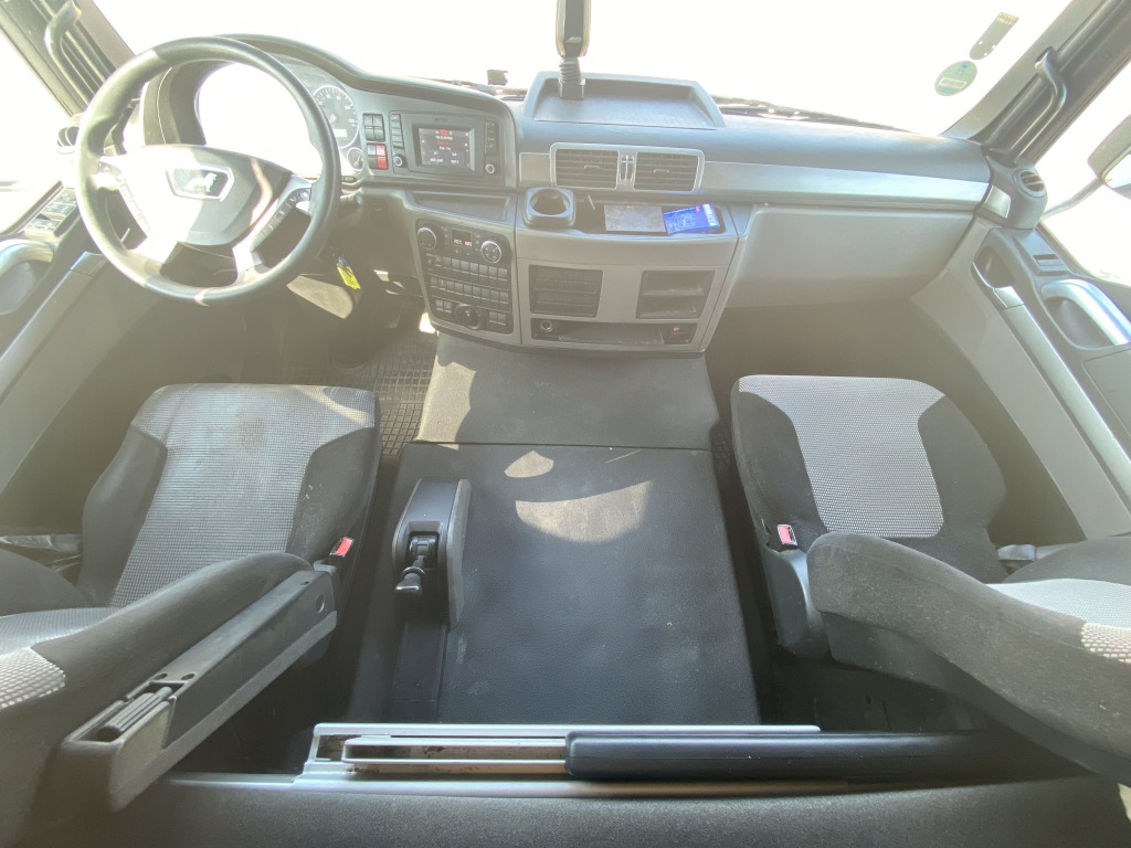 Curtainsider truck MAN TGL 12.250 4x2 BL: picture 8 Curtainsider truck MAN TGL 12.250 4x2 BL: picture 8