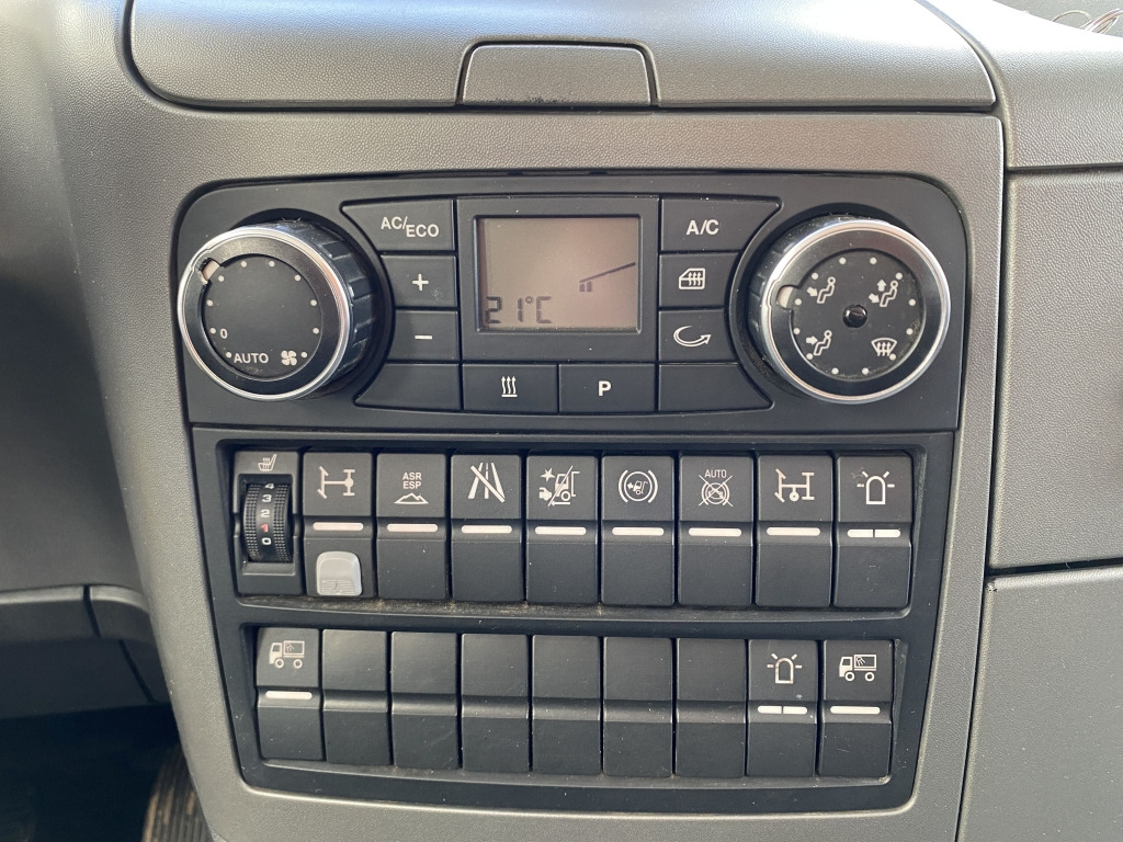 Dropside/ Flatbed truck, Crane truck MAN TGM 15.290 4x2 BL / Atlas AK 75.2 Kran: picture 19 Dropside/ Flatbed truck, Crane truck MAN TGM 15.290 4x2 BL / Atlas AK 75.2 Kran: picture 19