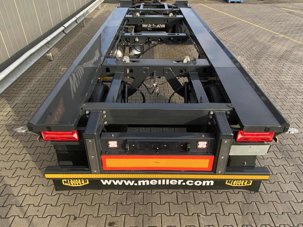 Meiller MG 18-ZL 5,4 // KW: SOFORT Stuhr - Roll-off/ Skip trailer: picture 4 Meiller MG 18-ZL 5,4 // KW: SOFORT Stuhr - Roll-off/ Skip trailer: picture 4