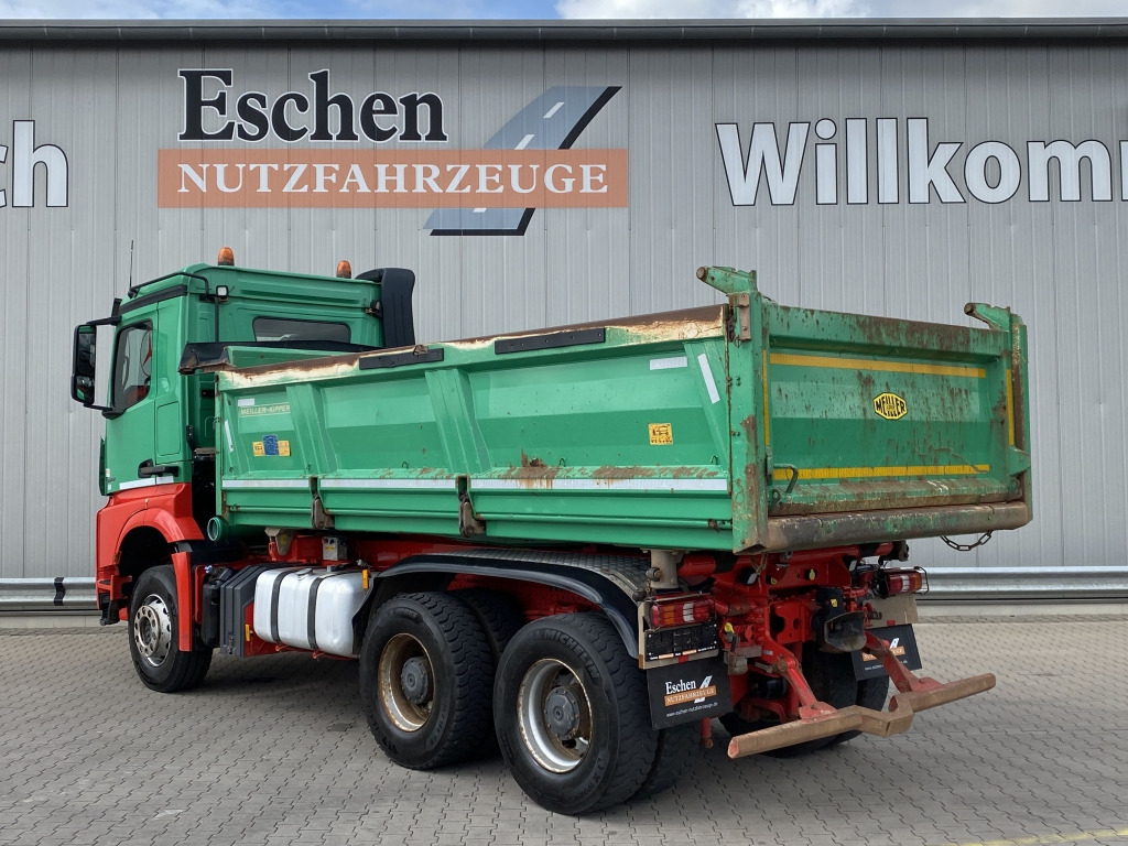 Mercedes-Benz 2652 K Arocs 6x4 - Tipper: picture 4 Mercedes-Benz 2652 K Arocs 6x4 - Tipper: picture 4