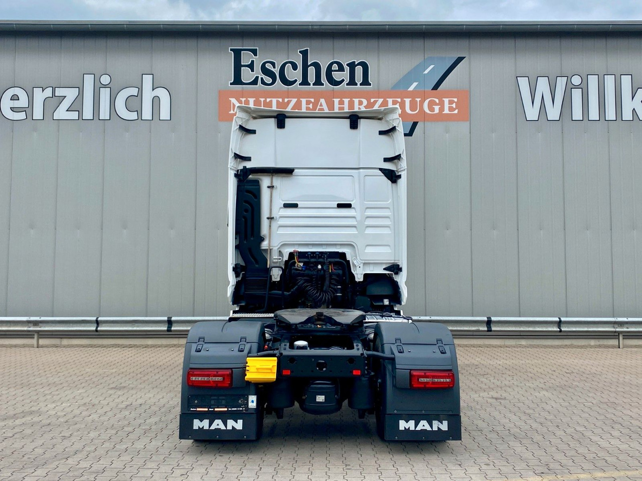 MAN TGX 18.470 TG3| GX*XXL*2Tanks*Retarder*HU05/2026 - Tractor unit: picture 4 MAN TGX 18.470 TG3| GX*XXL*2Tanks*Retarder*HU05/2026 - Tractor unit: picture 4