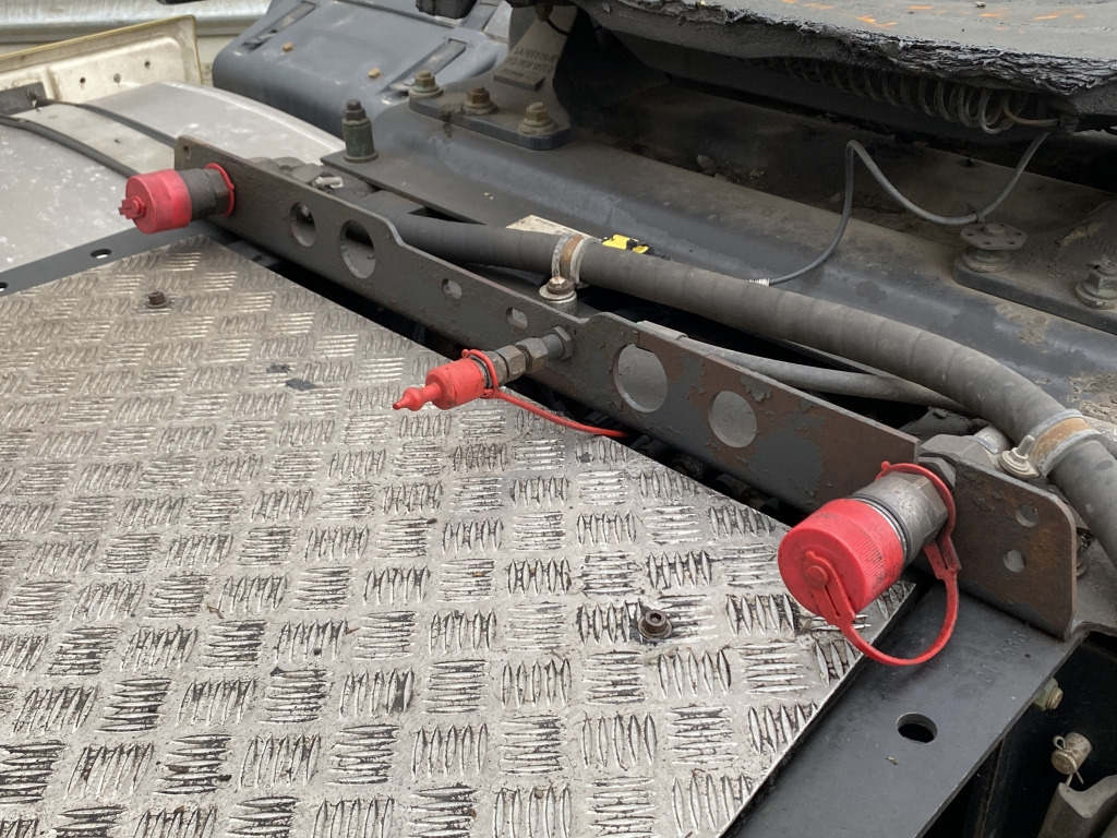 MAN TGX 18.510 4x2 LL - Tractor unit: picture 2 MAN TGX 18.510 4x2 LL - Tractor unit: picture 2