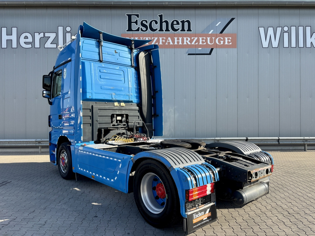 Mercedes-Benz 1844 LS - Tractor unit: picture 3 Mercedes-Benz 1844 LS - Tractor unit: picture 3