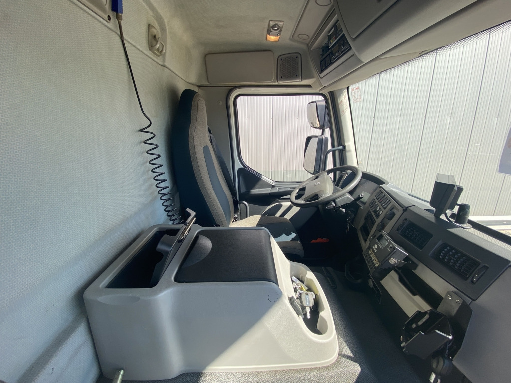 Refrigerator truck Volvo FE 280 / MBB-LBW: picture 16