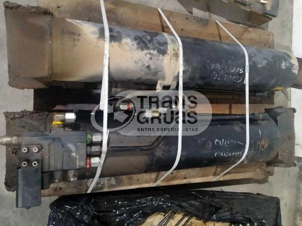 Grúa HIAB 225 E7 solo para recambios - Loader crane: picture 4 Grúa HIAB 225 E7 solo para recambios - Loader crane: picture 4