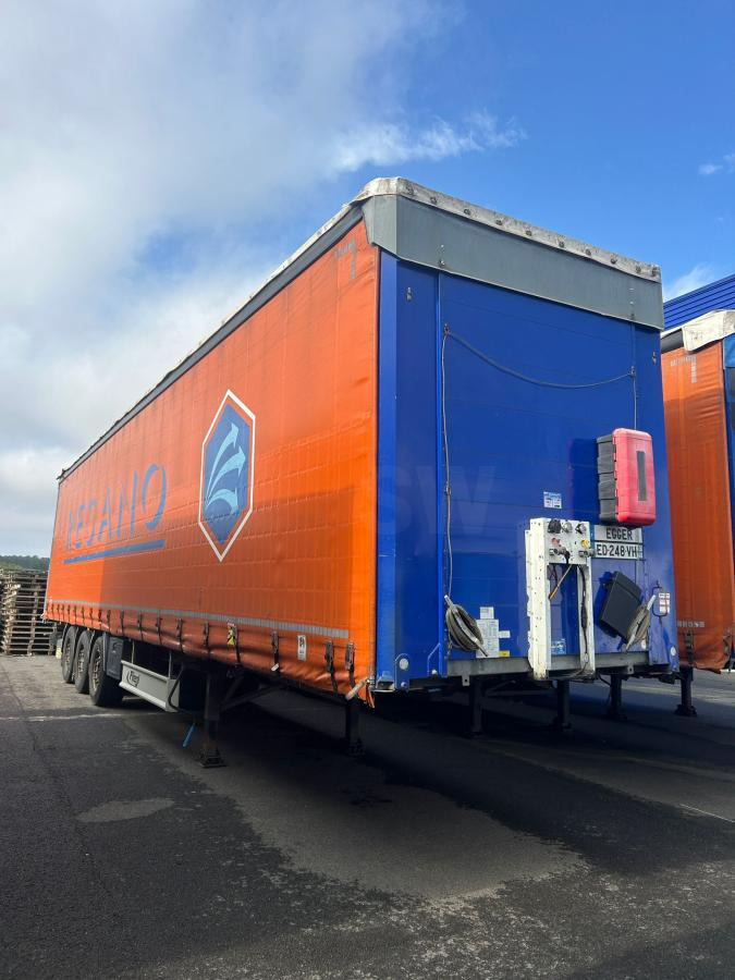 Curtainsider semi-trailer Fliegl: picture 1