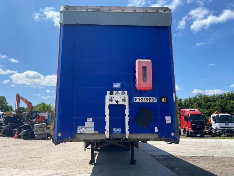 Fliegl - Curtainsider semi-trailer: picture 3 Fliegl - Curtainsider semi-trailer: picture 3