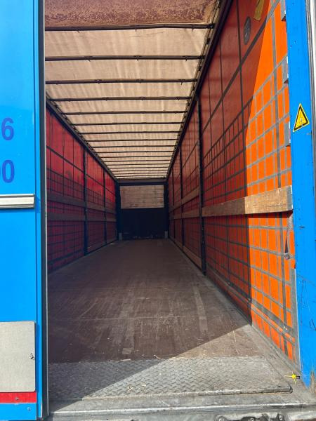 Fliegl - Curtainsider semi-trailer: picture 5 Fliegl - Curtainsider semi-trailer: picture 5