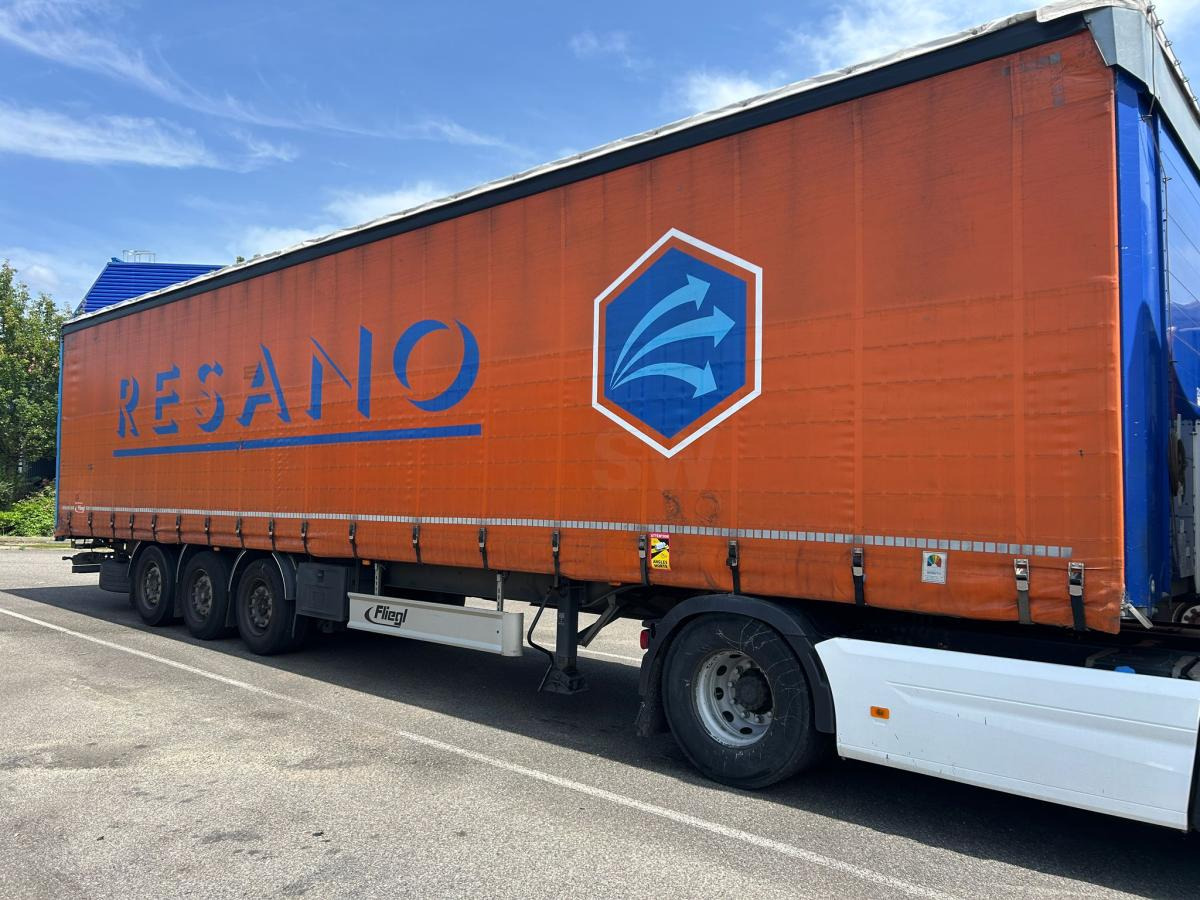 Fliegl - Curtainsider semi-trailer: picture 2 Fliegl - Curtainsider semi-trailer: picture 2
