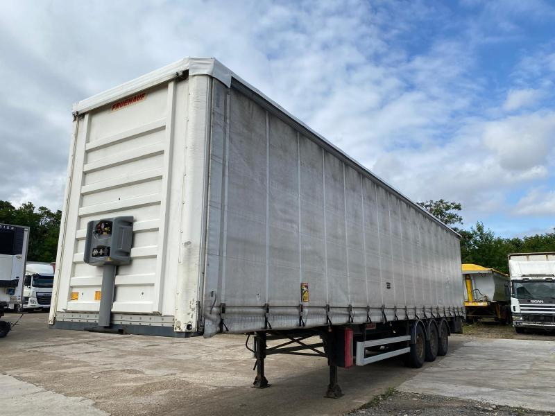 Curtainsider semi-trailer Fruehauf: picture 8 Curtainsider semi-trailer Fruehauf: picture 8