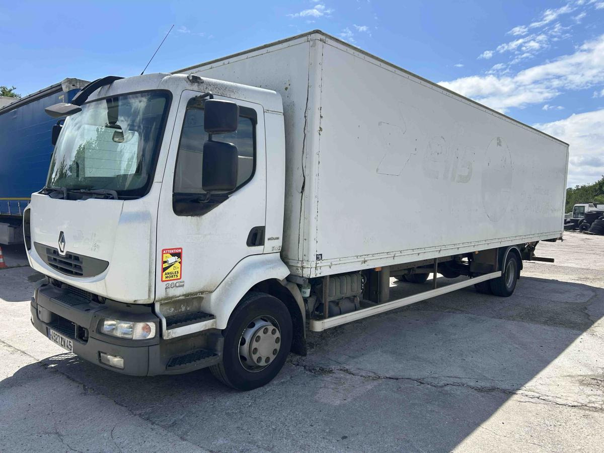 Renault Midlum 280 - Box truck: picture 1 Renault Midlum 280 - Box truck: picture 1