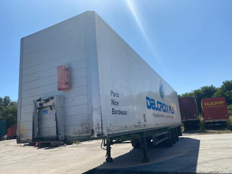 Schmitz Cargobull - Isothermal semi-trailer: picture 4 Schmitz Cargobull - Isothermal semi-trailer: picture 4