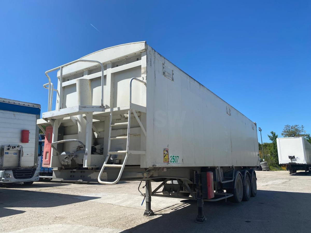 Stas  - Tipper semi-trailer: picture 4 Stas  - Tipper semi-trailer: picture 4