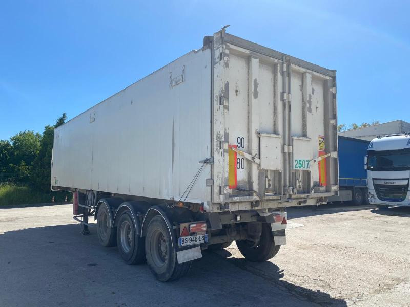 Stas - Tipper semi-trailer: picture 2 Stas - Tipper semi-trailer: picture 2