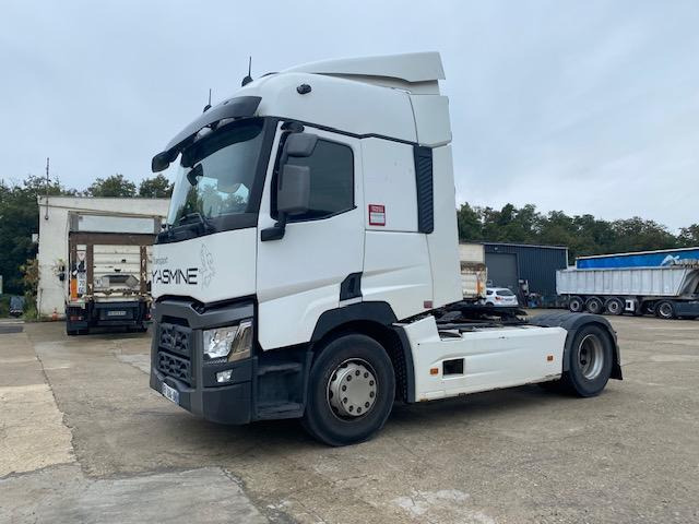 Renault T-Series 480 - Tractor unit: picture 5 Renault T-Series 480 - Tractor unit: picture 5