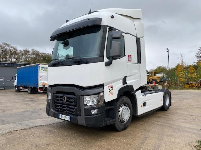 Renault T-Series 520 - Tractor unit: picture 3 Renault T-Series 520 - Tractor unit: picture 3