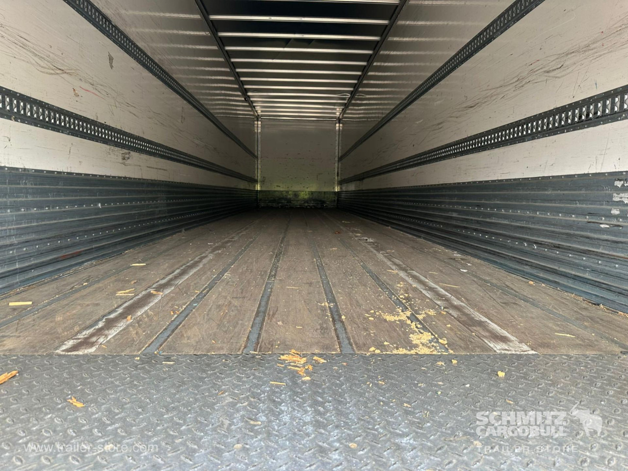 FRUEHAUF Dryfreight Standard - Closed box semi-trailer: picture 5 FRUEHAUF Dryfreight Standard - Closed box semi-trailer: picture 5