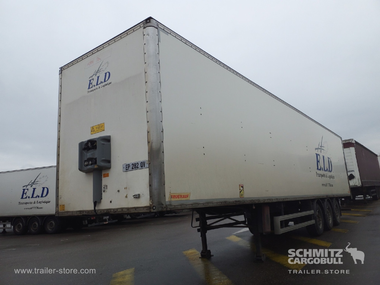 FRUEHAUF Dryfreight Standard Roller shutter door - Closed box semi-trailer: picture 4 FRUEHAUF Dryfreight Standard Roller shutter door - Closed box semi-trailer: picture 4