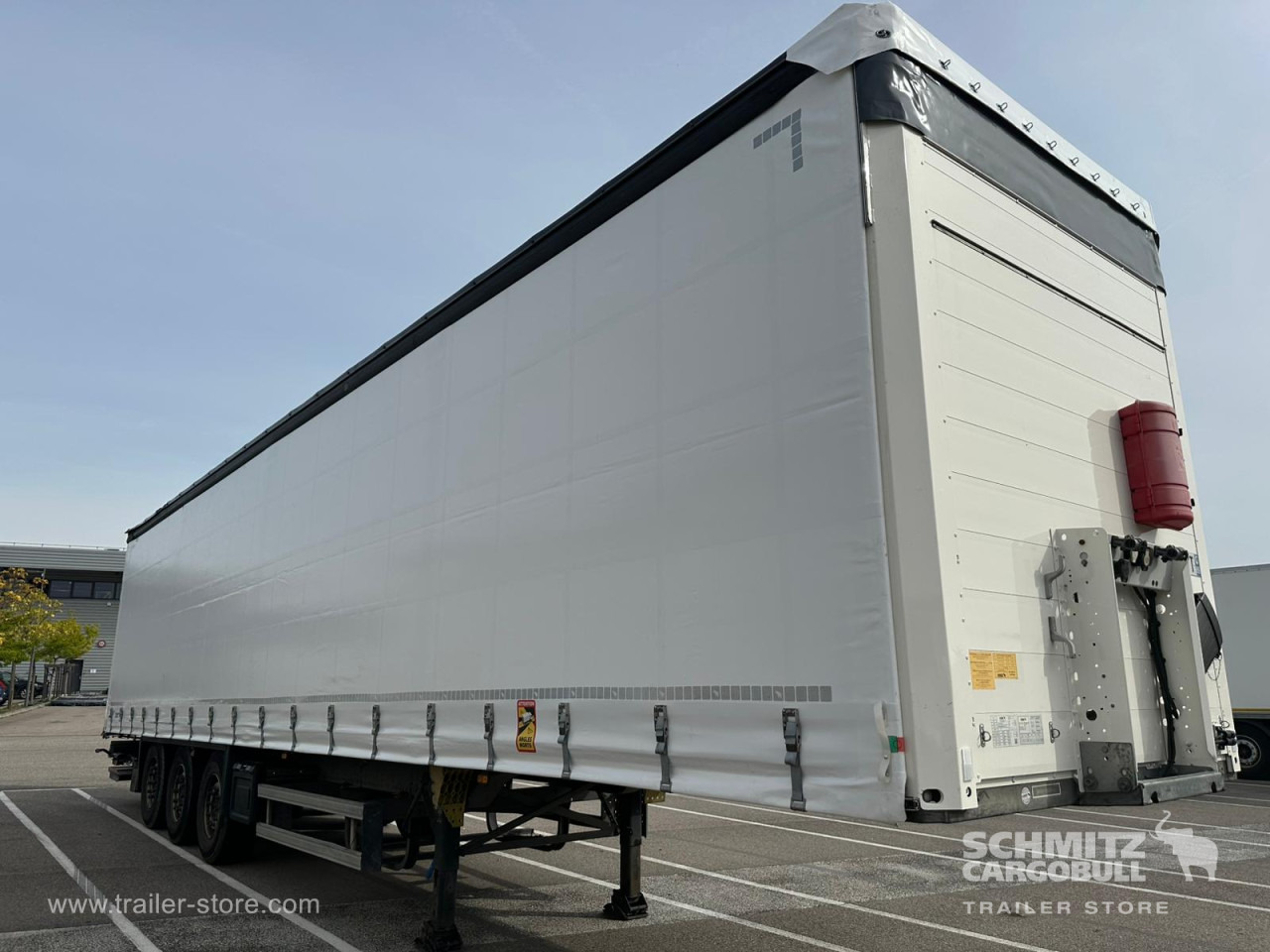 SCHMITZ Curtainsider Standard Taillift - Curtainsider semi-trailer: picture 1 SCHMITZ Curtainsider Standard Taillift - Curtainsider semi-trailer: picture 1