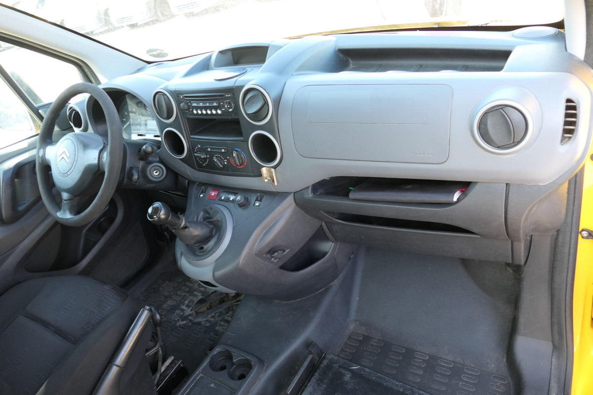 Small van CITROEN Berlingo 16V HDI Niveau B L1 CoC PARKTRONIK 2xSC: picture 5