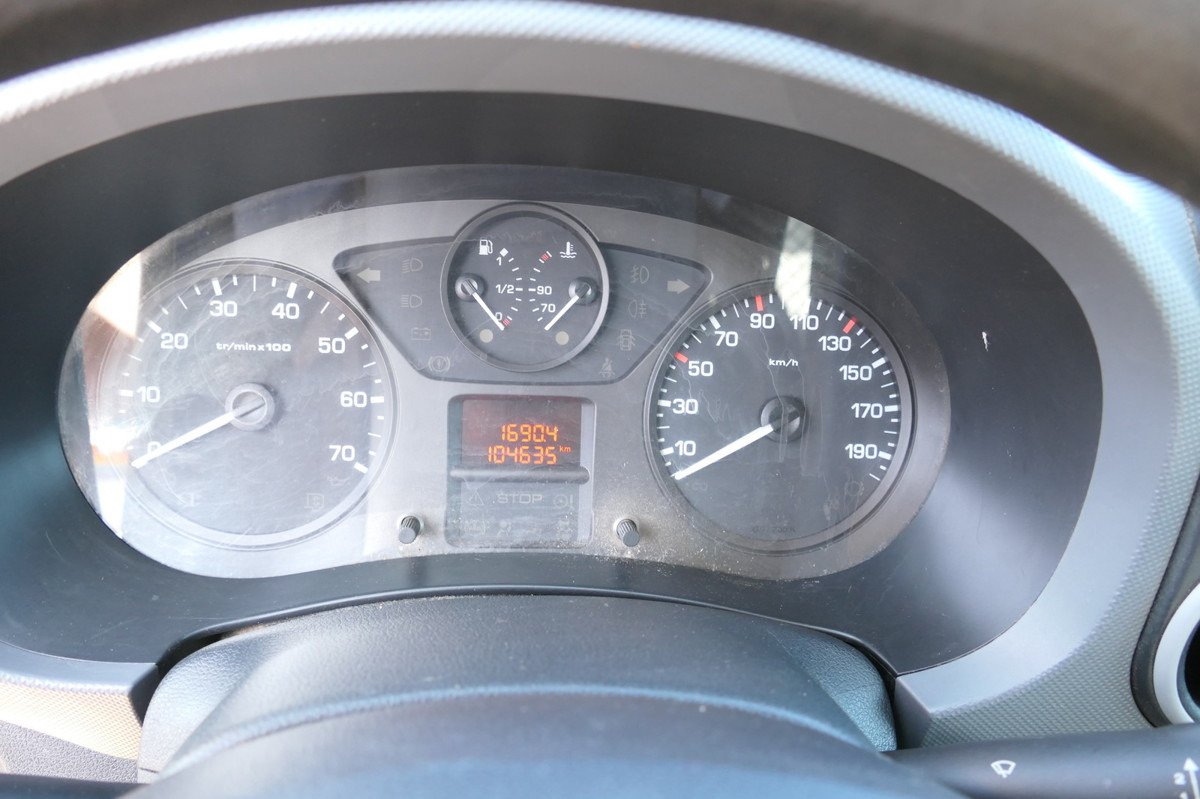 Small van CITROEN Berlingo 16V HDI Niveau B L1 CoC PARKTRONIK 2xSC: picture 13