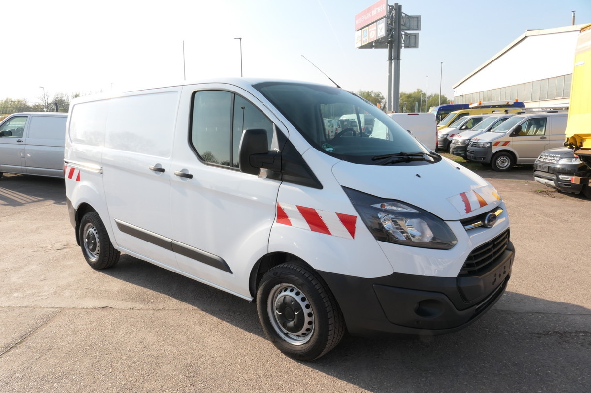 FORD Transit Custom 290 2.0 TDCi KLIMA TEMPOMAT AHK W - Small van: picture 3 FORD Transit Custom 290 2.0 TDCi KLIMA TEMPOMAT AHK W - Small van: picture 3