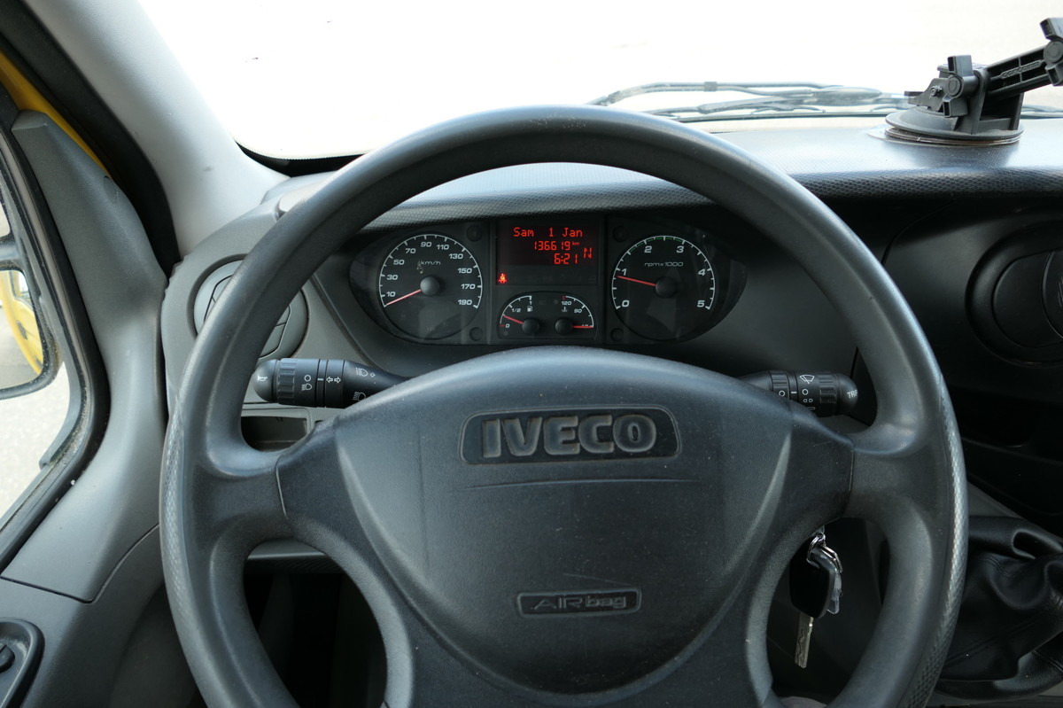 Box van IVECO Daily 35 S11 C30C AUTOMATIK KAMERA MAXI Regale L: picture 11