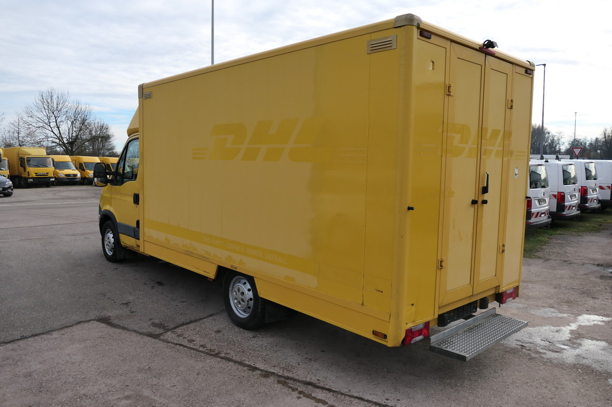 IVECO Daily 35 S11 C30C AUTOMATIK KAMERA Regale LUFT D - Box van: picture 5 IVECO Daily 35 S11 C30C AUTOMATIK KAMERA Regale LUFT D - Box van: picture 5