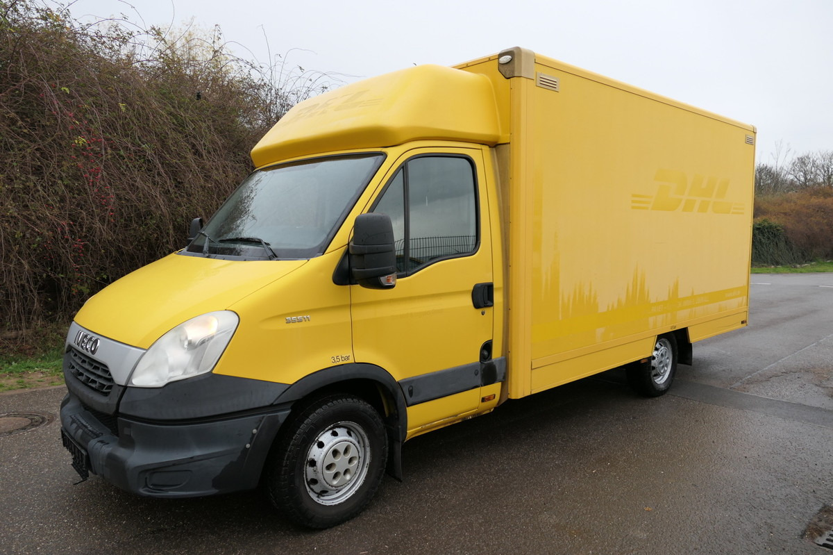IVECO Daily 35 S11 C30C AUTOMATIK KAMERA Regale LUFT D - Box van: picture 1 IVECO Daily 35 S11 C30C AUTOMATIK KAMERA Regale LUFT D - Box van: picture 1