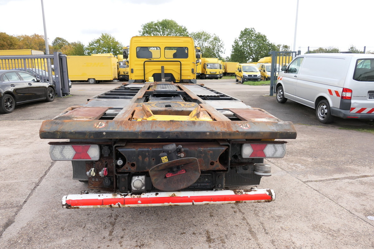 Leasing of MERCEDES-BENZ KAMAG WBH 25 Wiesel Sattelkupplung Umsetzfahrz. MERCEDES-BENZ KAMAG WBH 25 Wiesel Sattelkupplung Umsetzfahrz.: picture 6 Leasing of MERCEDES-BENZ KAMAG WBH 25 Wiesel Sattelkupplung Umsetzfahrz. MERCEDES-BENZ KAMAG WBH 25 Wiesel Sattelkupplung Umsetzfahrz.: picture 6