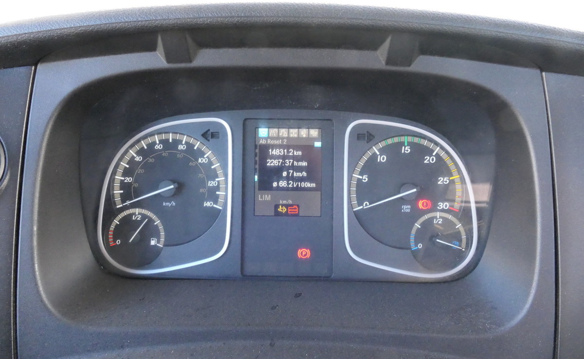 Container transporter/ Swap body truck MERCEDES-BENZ Kamag Wiesel WBH 25 E4-D: picture 18 Container transporter/ Swap body truck MERCEDES-BENZ Kamag Wiesel WBH 25 E4-D: picture 18