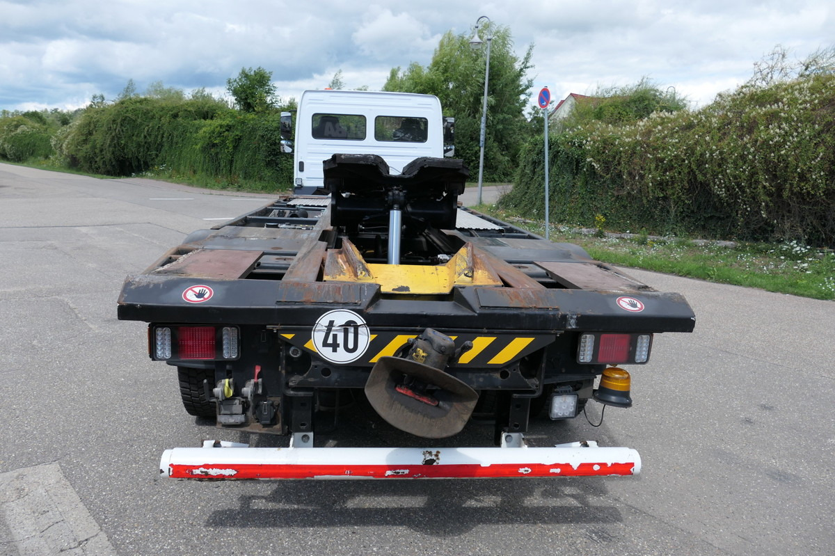 MERCEDES-BENZ Kamag Wiesel WBH 25 Wiesel Umsetzfahrzeug - Container transporter/ Swap body truck: picture 5 MERCEDES-BENZ Kamag Wiesel WBH 25 Wiesel Umsetzfahrzeug - Container transporter/ Swap body truck: picture 5