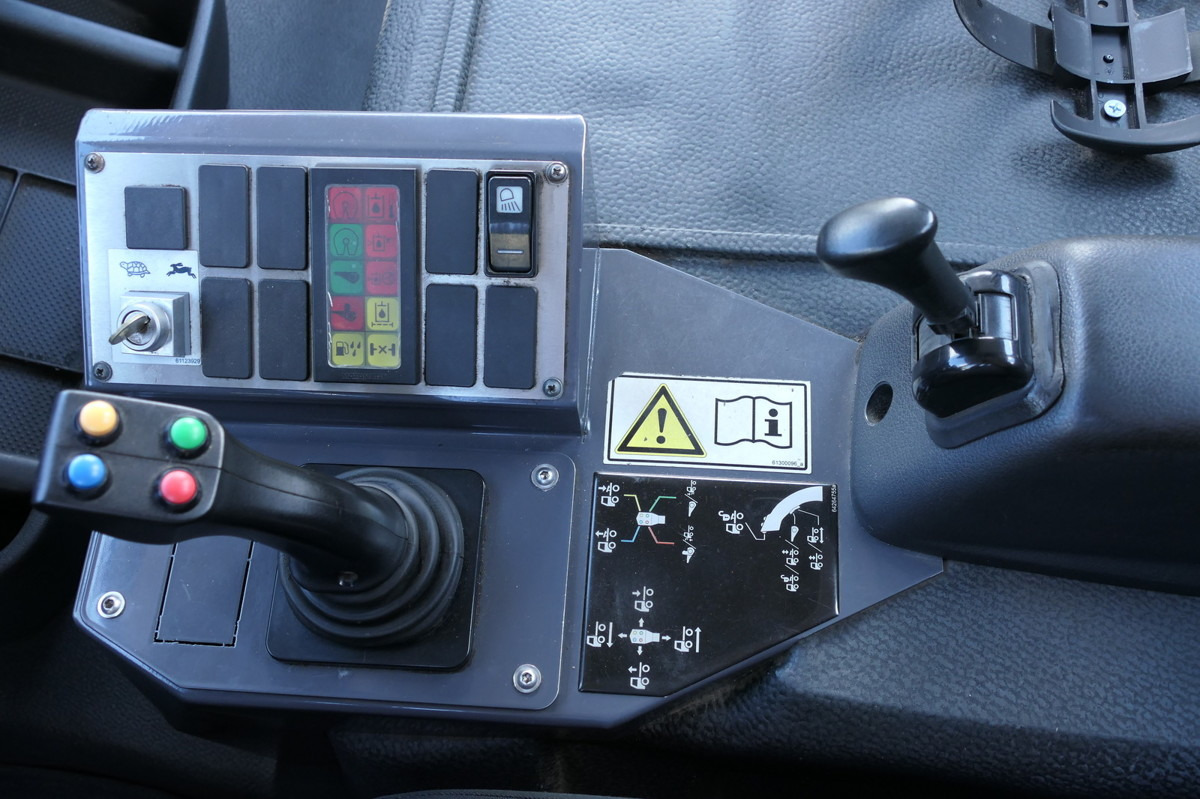 Leasing of MERCEDES-BENZ Kamag Wiesel WBH 25 Wiesel Umsetzfahrzeug MERCEDES-BENZ Kamag Wiesel WBH 25 Wiesel Umsetzfahrzeug: picture 13