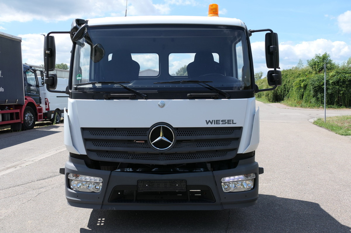 MERCEDES-BENZ Kamag Wiesel WBH 25 Wiesel Umsetzfahrzeug - Container transporter/ Swap body truck: picture 3 MERCEDES-BENZ Kamag Wiesel WBH 25 Wiesel Umsetzfahrzeug - Container transporter/ Swap body truck: picture 3