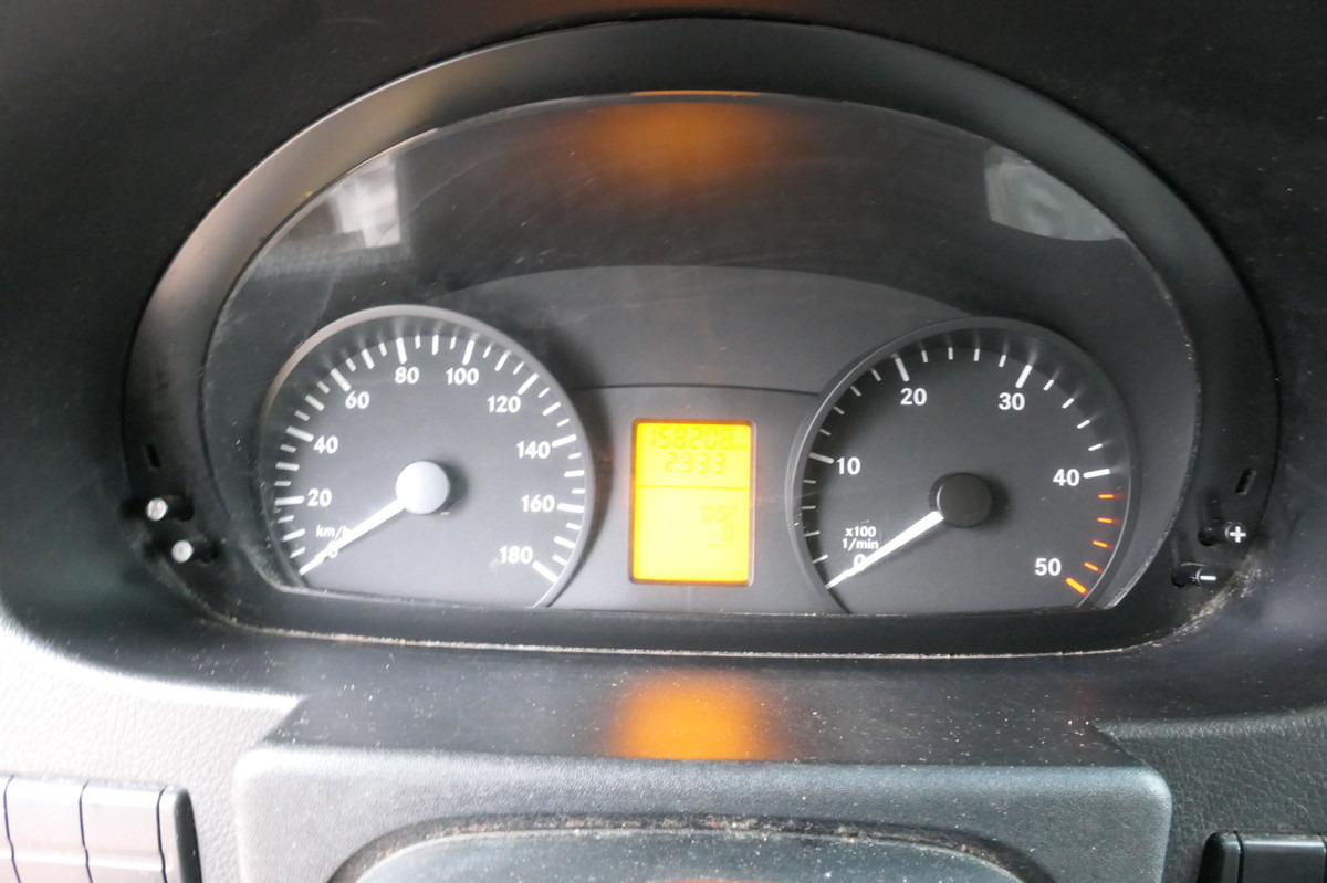 Box van MERCEDES-BENZ SPRINTER 310 CDI MAXI EURO-5 KOFFER REGALE KAMER: picture 12 Box van MERCEDES-BENZ SPRINTER 310 CDI MAXI EURO-5 KOFFER REGALE KAMER: picture 12